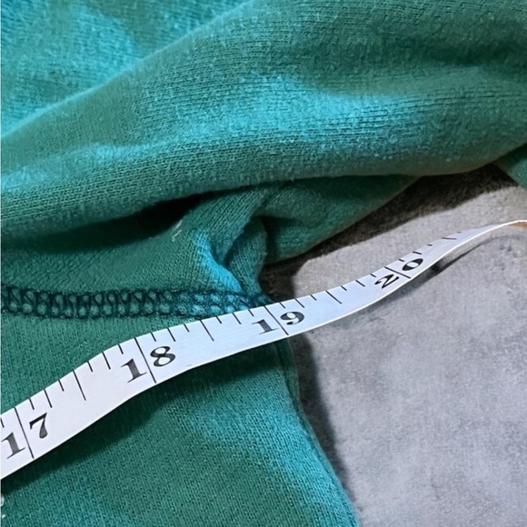 Hollister Hoodie - Picture 6 of 7